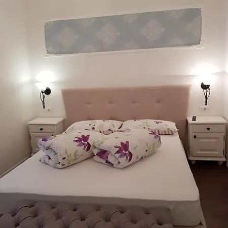 Hotel Garni Tyrol - Adults Only 3*