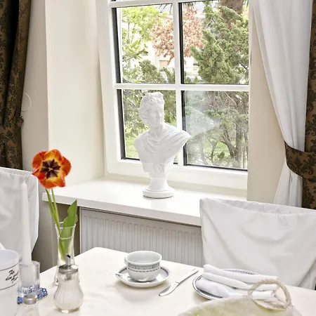 Готель Garni Tyrol - Adults Only 3*