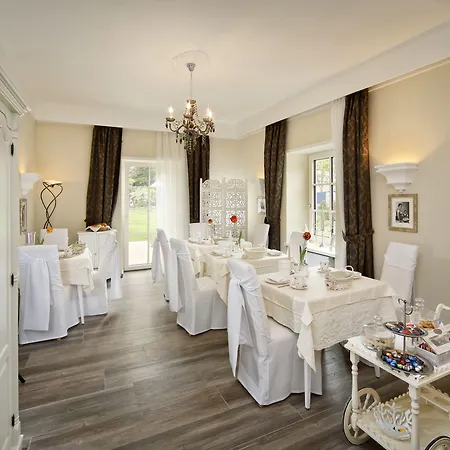 Garni Tyrol - Adults Only Hotel 3*