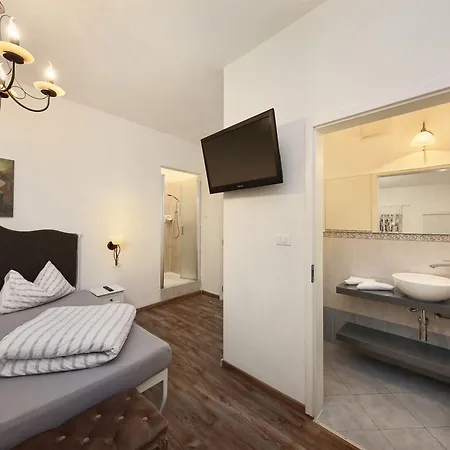 Hotel Garni Tyrol - Adults Only