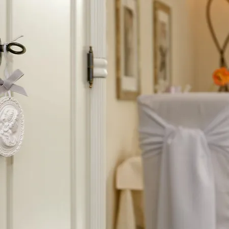 Garni Tyrol - Adults Only 3* メラーノ