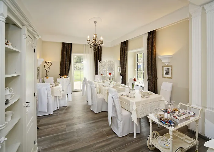 Garni Tyrol - Adults Only فندق 3*