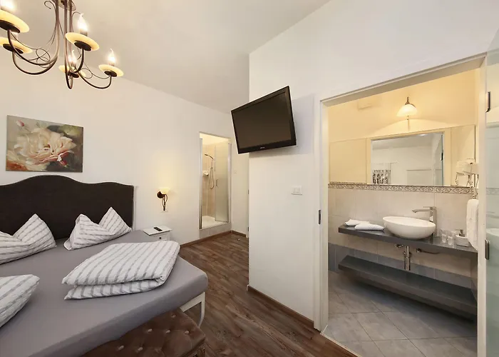 Hotel Garni Tyrol - Adults Only