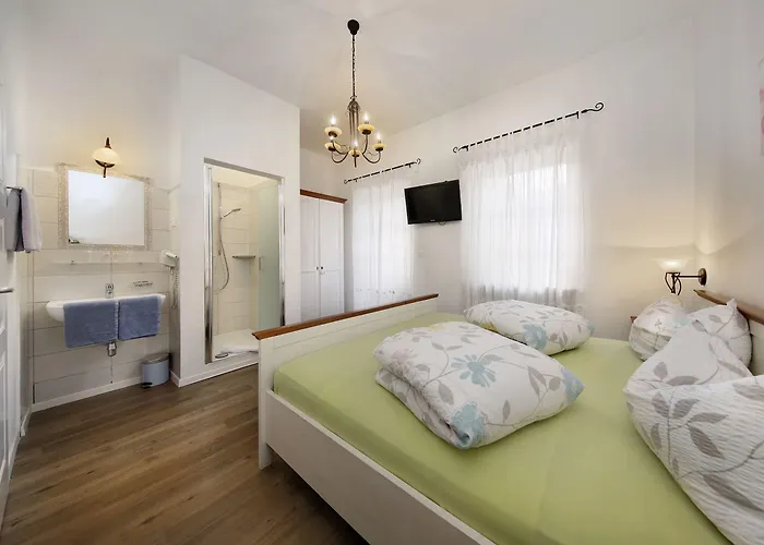 Garni Tyrol - Adults Only 3* ميرانو