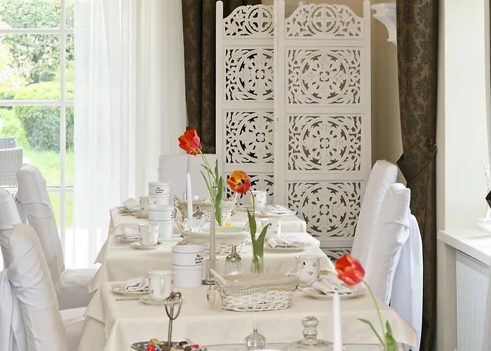 فندق Garni Tyrol - Adults Only ميرانو